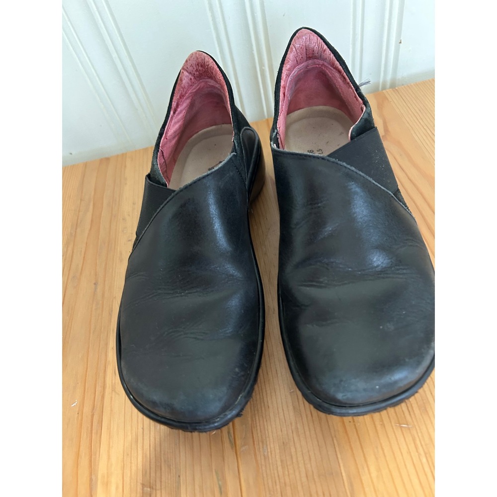 Naot Women Black Leather Slip On Comfort Shoes Size 36 US 5.5/6 Made in Israel - Picture 3 of 7